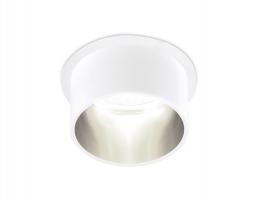 Встраиваемый точечный светильник TN200 WH/CH белый/хром GU5.3 D68*55 Ambrella light