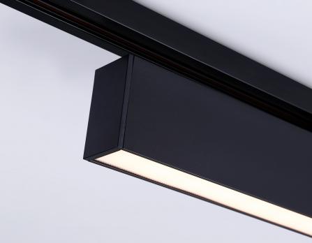 Трековый однофазный светодиодный светильник GL6775 BK черный LED 24W 3000K 600*22*48 Ambrella Light
