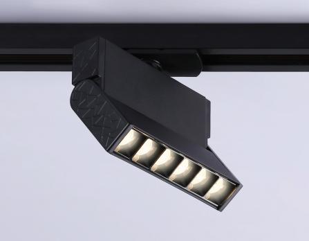Трековый однофазный светодиодный светильник GL6813 BK черный LED 6W 3000K 24° 115*22*87 Ambrella Light