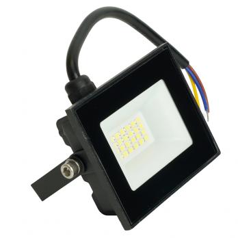 Светодиодный прожектор SAFFIT SFL51-30 IP65 30W 6500K черный