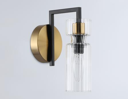 Настенный светильник LH56119 BK/BS/CL черный/латунь/прозрачный E14 max 40W 150*100*210 Ambrella light