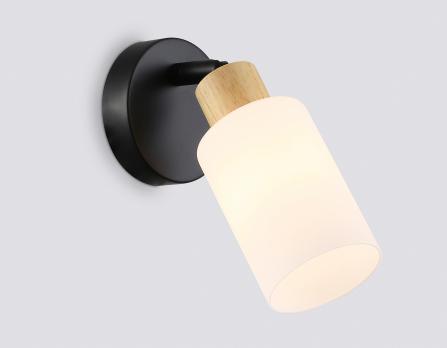 Светильник накладной TR8720 BK/WD черный/дерево E14 max 60W 175*100*160 Ambrella light